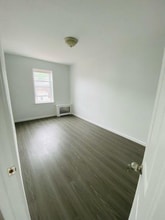 1664 E 32nd St in Brooklyn, NY - Building Photo - Building Photo