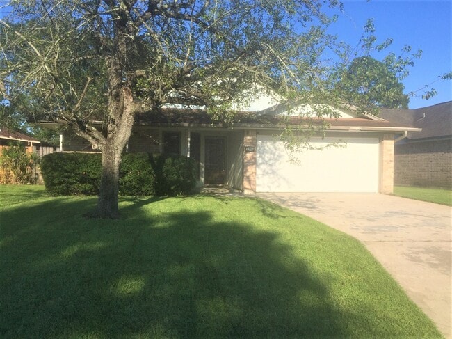 property at 5680 Brett Ln