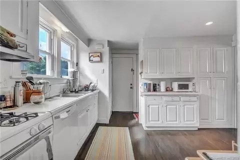 20 Clark St, Unit 2ndfloor in New Haven, CT - Foto de edificio