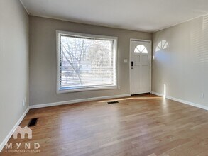 900 Kennesaw Dr in Forest Park, GA - Building Photo - Building Photo