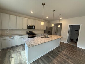6436 Fennec Run in Moseley, VA - Building Photo - Building Photo