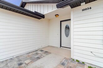10036 Delano Dr N in Jacksonville, FL - Building Photo - Building Photo