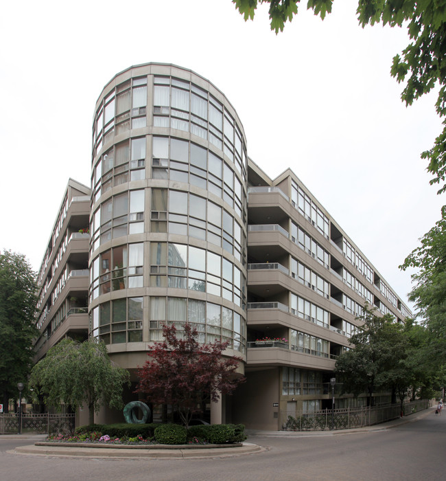 2 Lower Village in Toronto, ON - Building Photo - Primary Photo