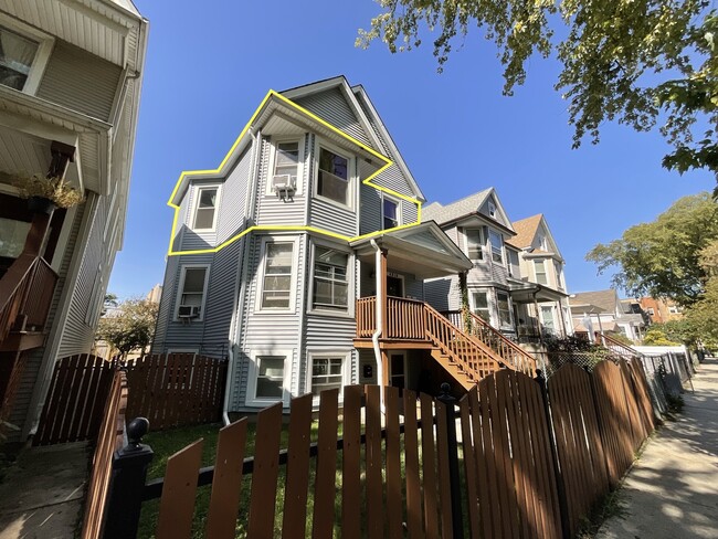 property at 4318 N Albany Ave