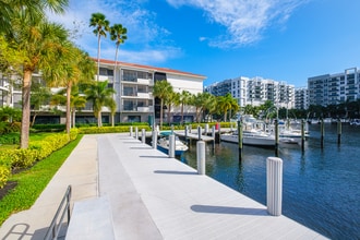 10X Port Royale in Fort Lauderdale, FL - Foto de edificio - Building Photo