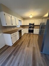 1428 Grandview Dr in Warrensburg, MO - Building Photo - Building Photo