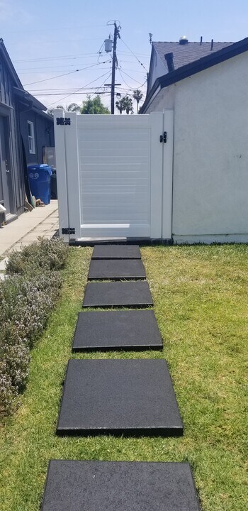 11314 Malat Way, Unit ADU1 in Culver City, CA - Foto de edificio