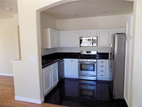 300 Magnolia Arbor St in Las Vegas, NV - Building Photo - Building Photo