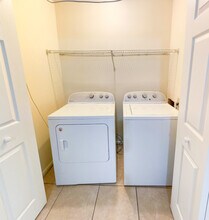 2268 Continental Ave in Tallahassee, FL - Building Photo - Building Photo