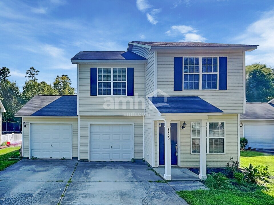 8820 Cornwall St in Locust, NC - Building Photo