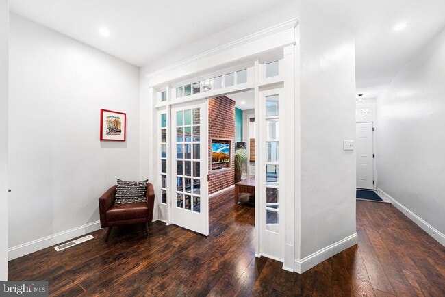 1236 Snyder Ave in Philadelphia, PA - Building Photo - Building Photo