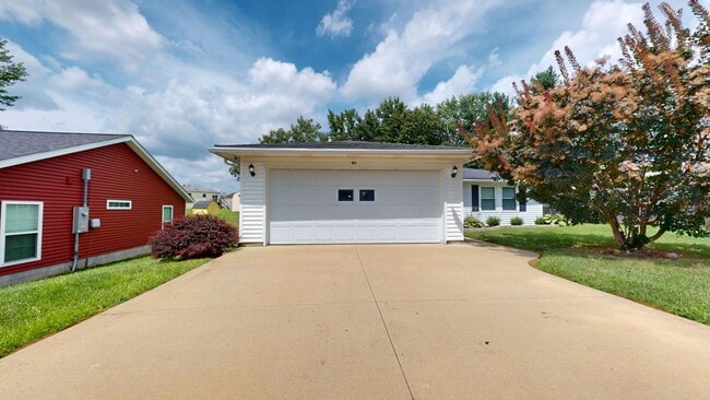 property at 62 Brushwood Dr