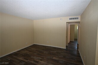2508 N McCarran St in North Las Vegas, NV - Building Photo - Building Photo