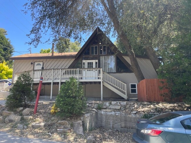 property at 29392 Lakeview Dr