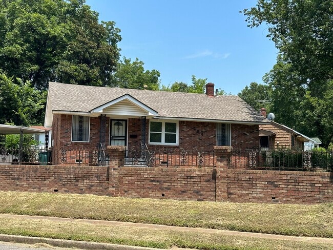 property at 454 E Norwood Ave