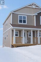 980 Tamarack Dr in Labrador City, NL - Building Photo