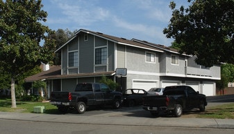 11382 Magnolia Ave Apartments