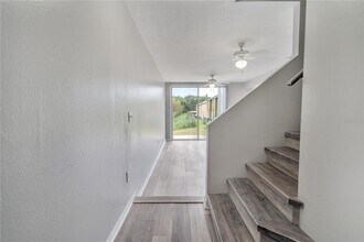 519 Washington Palm Loop in Davenport, FL - Building Photo - Building Photo