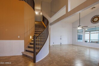 760 N Swallow Ln in Gilbert, AZ - Foto de edificio - Building Photo
