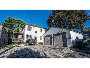 3549 Irving Ave S in Minneapolis, MN - Building Photo - Building Photo