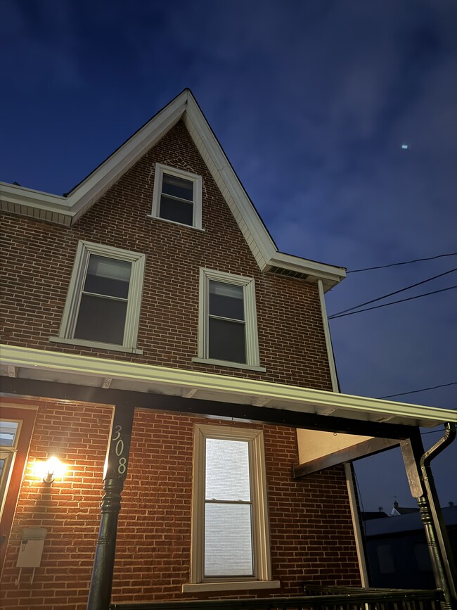 308 Green St in Lansdale, PA - Building Photo - Building Photo