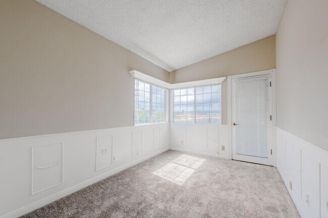 1639 Carlson Ln in Redondo Beach, CA - Building Photo - Building Photo