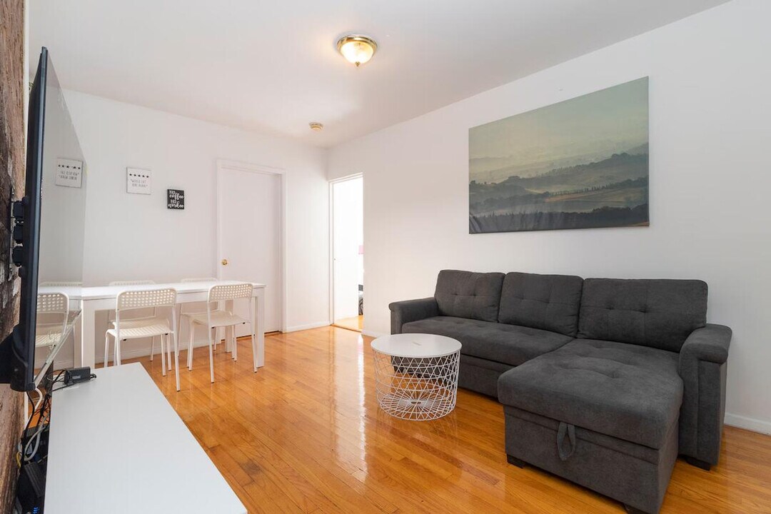 1800 2nd Ave in New York, NY - Building Photo