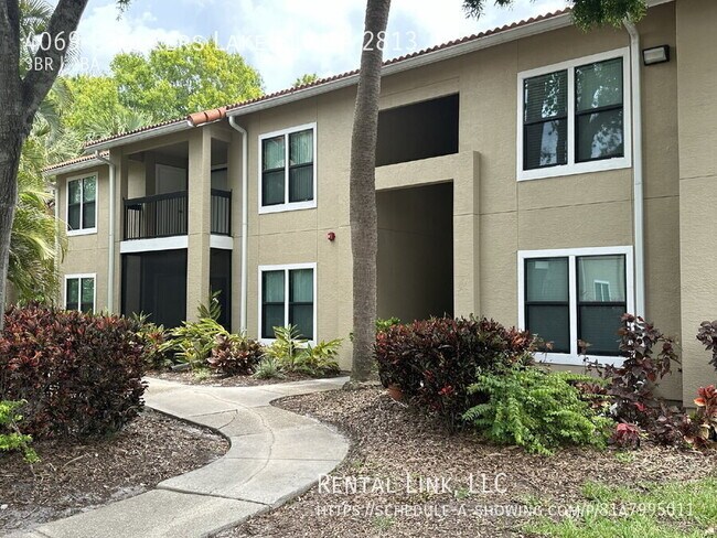 4069 Crockers Lake Blvd in Sarasota, FL - Building Photo - Building Photo