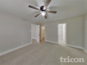 17023 Morning Star Ave in Crosby, TX - Foto de edificio - Building Photo