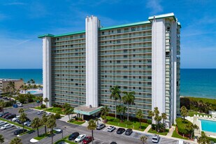 Oceana II North Condominium in Jensen Beach, FL - Building Photo