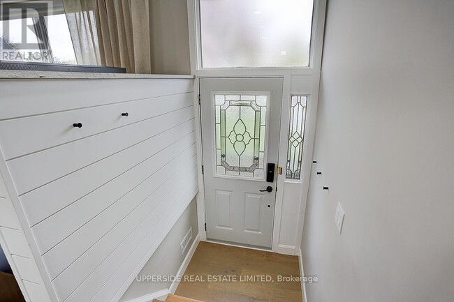 853 Capri Ct in Oshawa, ON - Building Photo - Building Photo