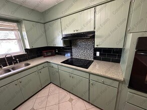 1044 Fairway Terrace in Clovis, NM - Building Photo - Building Photo