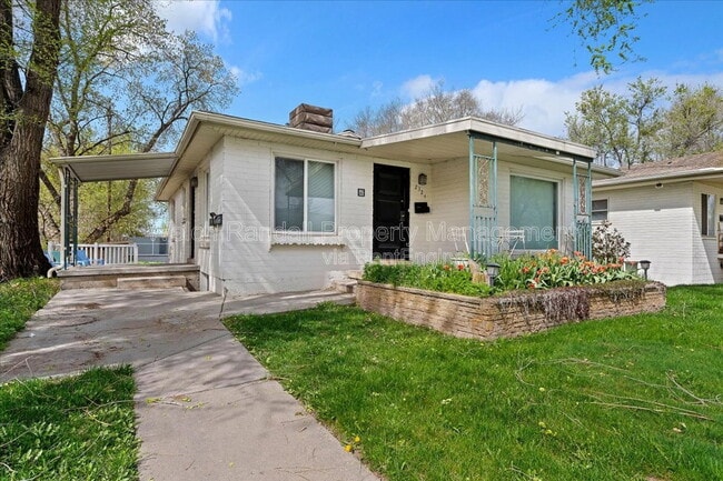 2324 S 900 E in Salt Lake City, UT - Building Photo - Building Photo