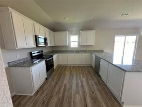 114 Annabelle St in Cleburne, TX - Building Photo - Building Photo