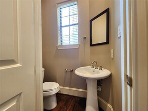 3205 Center St in Houston, TX - Building Photo - Building Photo