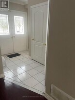 7196 Gagliano Dr in Mississauga, ON - Building Photo