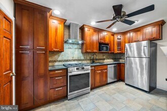 1114 Snyder Ave in Philadelphia, PA - Building Photo - Building Photo