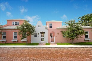 556 Loretto Ave in Coral Gables, FL - Building Photo