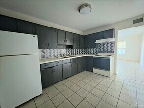 14 Perkins Ave in Palmview, TX - Building Photo - Building Photo