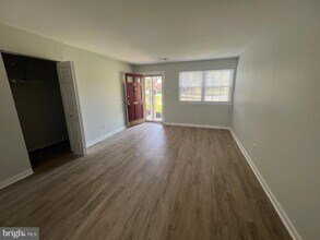 46 Turtle Creek Dr in Medford, NJ - Building Photo - Building Photo