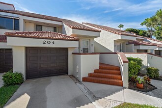 204 Sea Oats Dr-Unit -F in Juno Beach, FL - Building Photo - Building Photo
