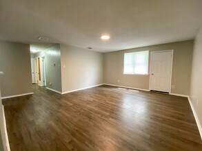 3961 Stillwood Dr in Memphis, TN - Building Photo - Building Photo