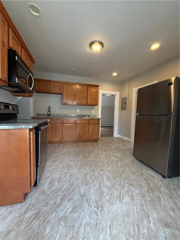 30 Goddard St in Providence, RI - Building Photo - Building Photo