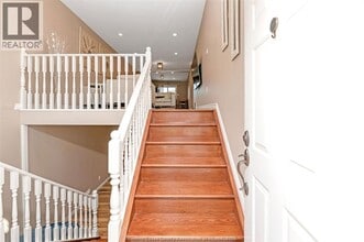 2636 Teedie Cres in Windsor, ON - Building Photo - Building Photo