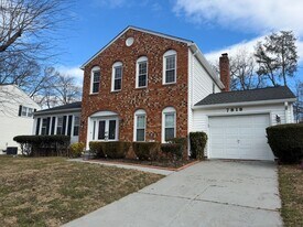7818 Attleboro Dr in Springfield, VA - Building Photo
