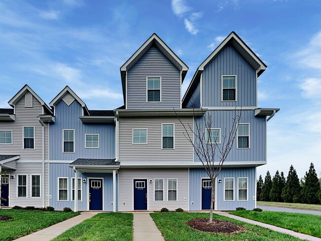 property at 2388 Eagle Creek Ct