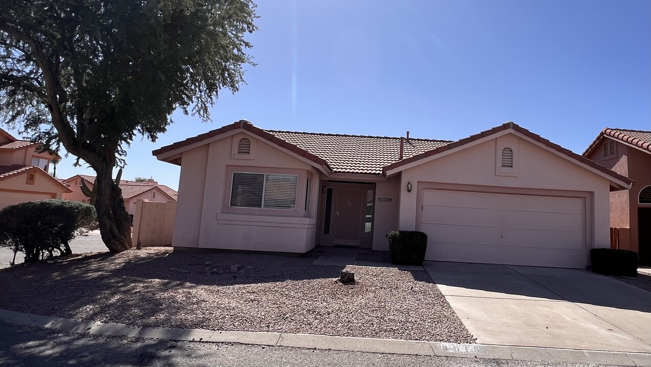 3515 W Sky Ridge Loop in Tucson, AZ - Foto de edificio