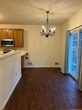 75 La Costa Dr in Annandale, NJ - Building Photo - Building Photo