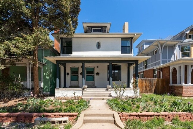property at 936 N Ogden St