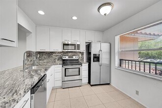 9186 NW 40th St, Unit 9186 in Coral Springs, FL - Building Photo - Building Photo